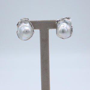 Curve - Orecchini con perle barocche